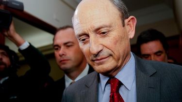 Libre por un millón de pesos: Decretan libertad bajo fianza para ex Comandante Cheyre tras 3 días de prisión preventiva