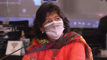 Yasna Provoste y fin del Senado: “Yo no estoy en política para defender un espacio laboral”