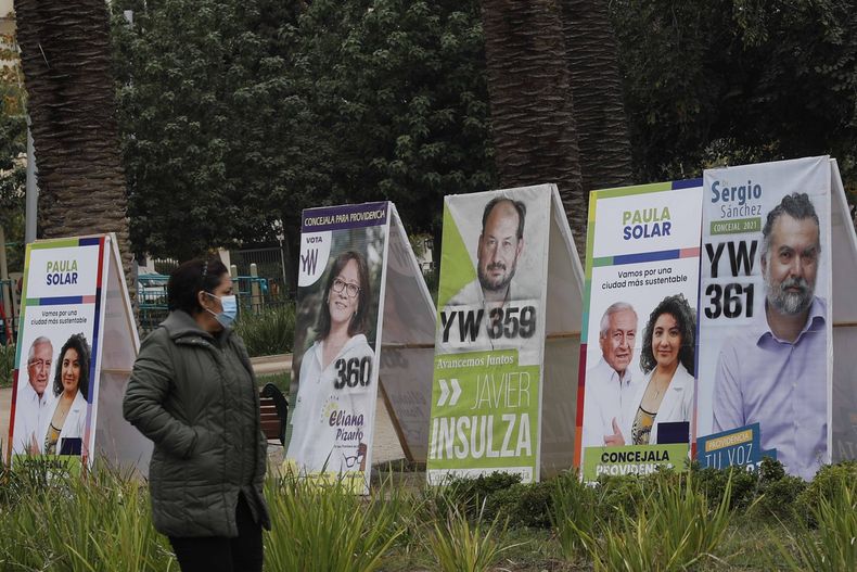 Palomas publicitarias en campana electoral scaled.jpg