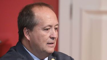 Tras revelación sobre boletas, Ángel Valencia insiste: No conozco a Guevara