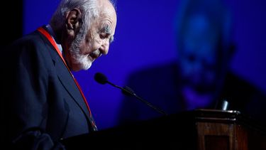 REDES| Una apología al fascismo: Las críticas que despertó la editorial de El Mercurio tras muerte de Edwards