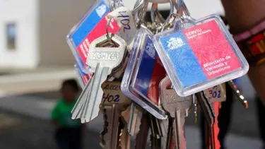 Serviu le pidió devolver departamento con subsidio tras no estar en 3 fiscalizaciones y no acató: Ordenan restituir en 3 días