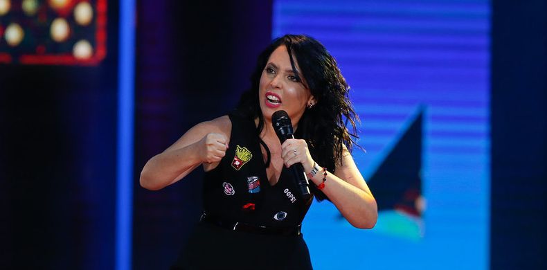 a_uno_764773 e1487736211585.jpg