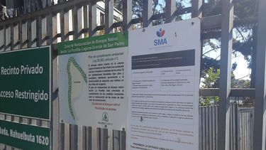 El Desconcierto | Acceso a laguna en San Pedro de la Paz.jpg