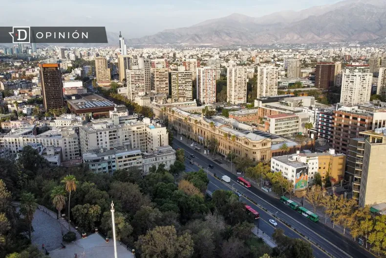 31443 imagen panoramica de santiago.webp