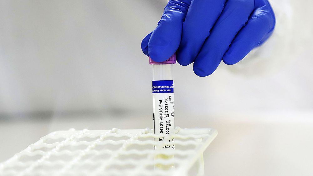 ISP retira del mercado glucosa isotónica inyectable: Bacteria pone en peligro a pacientes hospitalizados