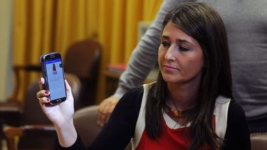 Querella del CDE contra diputada UDI Claudia Nogueira la acusa de sustraer dinero del Parlamento