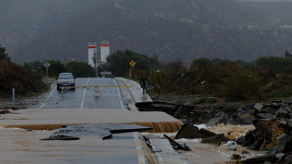 Otra vez las lluvias amenazan al norte del país - Agencia Uno
