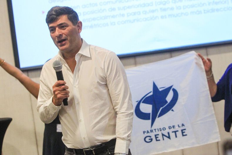 franco parisi carter jiles portada.jpg