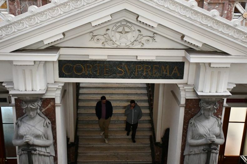 A_UNO_1467008 e1700071620413.jpg