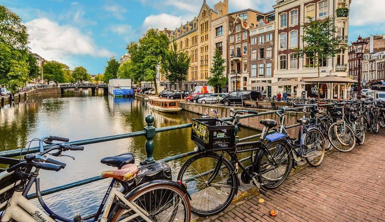 amsterdam 1.jpg