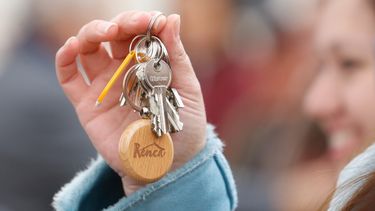 Precariedad habitacional vs casas prefabricadas: Ahorrar puede ayudar a bajar emisiones de CO2