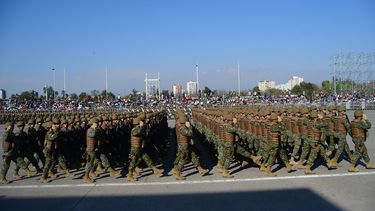 Desvíos por ensayo de Parada Militar 2023 generan caos vial y reclamos de automovilistas