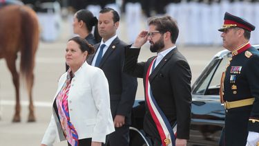El Desconcierto | 4631 boric parada militar.jpg