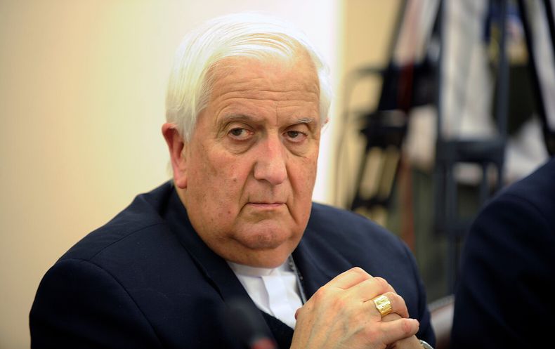 21766 a uno 554366.jpg