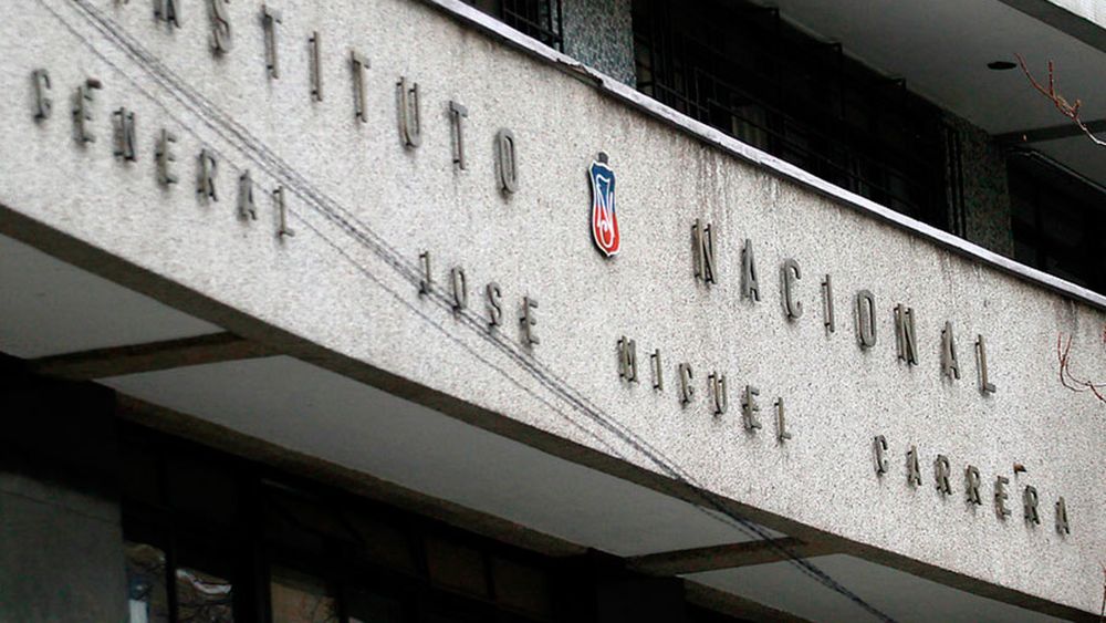 Estudiantes comienzan toma en el Instituto Nacional