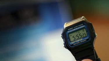 Este sábado se realiza el cambio de hora en Chile y vuelve al horario de verano