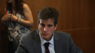 Diego Schalper descuera al Partido Republicano y lanza dardo a José Antonio Kast