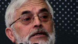 REDES| Increpan a Gabriel Salazar por haber defendido a Leonardo León, a quien formalizarán por abuso sexual a su hija