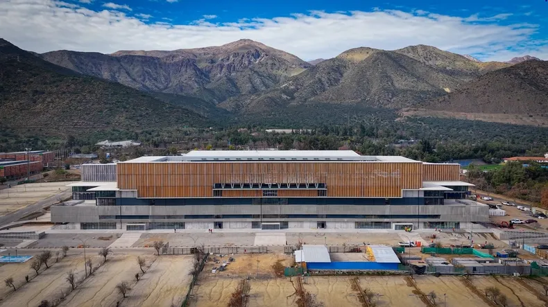 20141 claro arena terminado.webp
