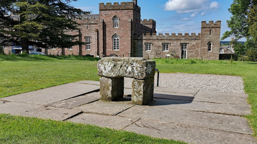Coronación de Carlos III genera tensión con Escocia por Piedra del Destino robada en 1296