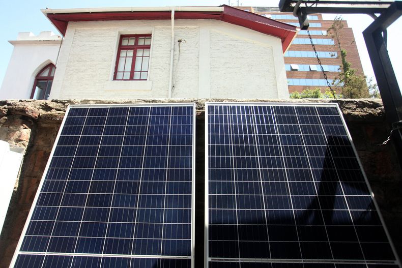 Imagen referencial sobre eneregía solar - Agencia Uno