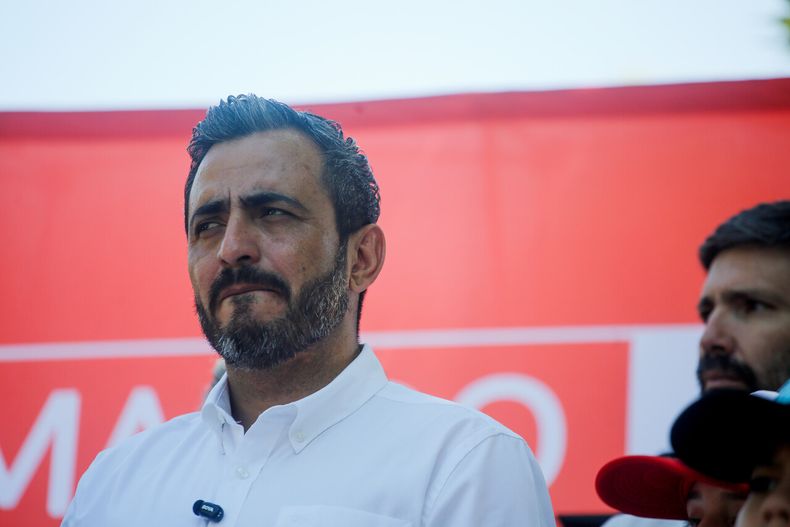 Garra Blanca habría amenazado de muerte al alcalde Christopher White - Agencia Uno