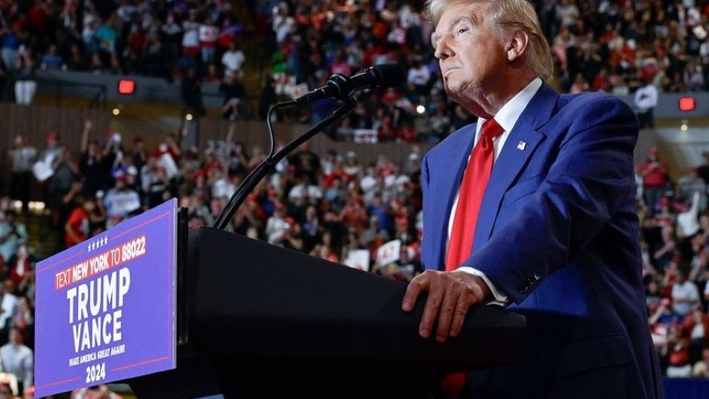 Trump en campaña: Reactiva ataque a Harris y la acusa de estar gastando excesivo dinero para ganarle