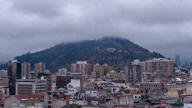 La Dirección Meteorológica de Chile actualizó reporte de la lluvia en Santiago - Agencia Uno