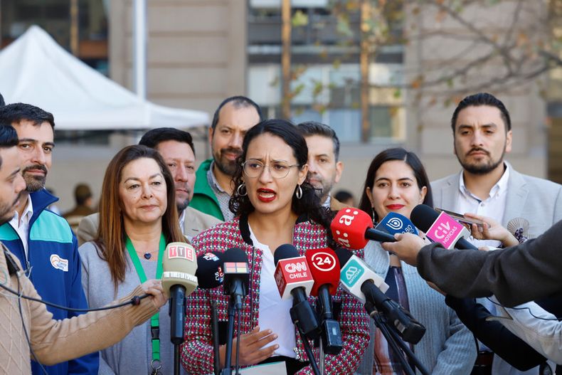 alcaldes apoyan royalty minero y piden celeridad contribuye a equiparar la cancha 1.jpg
