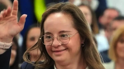 Mar Galcerán: La primera diputada con Síndrome de Down en España