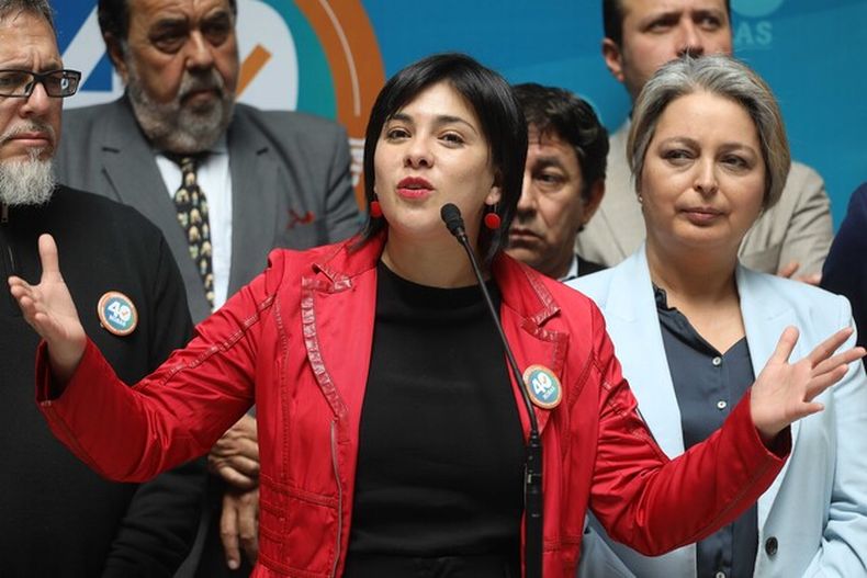Karol Cariola Agencia Uno.jpeg