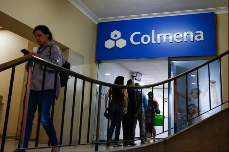 corte valida que isapre unifique deducibles tras caso de enferma de cancer a la que le cobro dos veces por tratamiento.webp