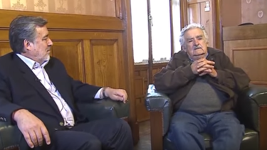 Invitado de lujo: Pepe Mujica llegará a Chile para estar en el cierre de campaña de Alejandro Guillier