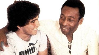 El Desconcierto | Maradona_pele_1979.jpg