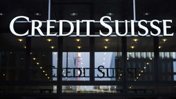 UBS paga 2.000 millones de dólares en acciones para quedarse con Credit Suisse