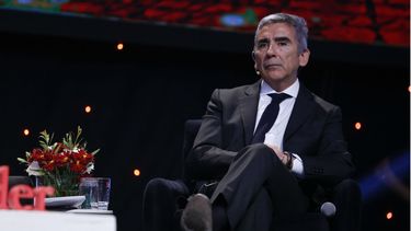 Minimizar expresiones injuriosas: Carlos Peña critica excusas del ministro Rojas por dichos contra Museo de la Memoria