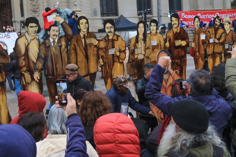 19426 a uno 1485232.jpg