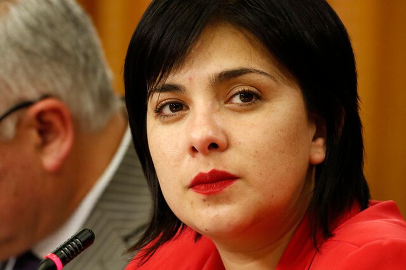 Karol Cariola Agencia Uno.jpeg