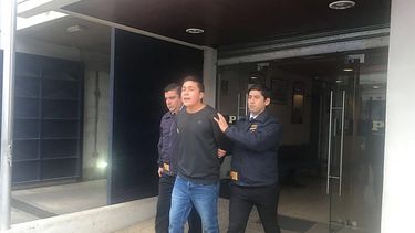 Seguirá en prisión preventiva: Justicia revoca modificar cautelares para Ernesto Llaitul