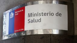 Perdió visión tras operación de cataratas y familia acusa negligencia: Corte exige respuestas a Minsal