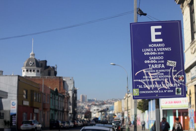 Parquimetro en Valparaiso.jpg