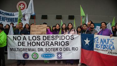El Desconcierto | paro fenats por desvinculacion de 6300 honorarios covid continuan movilizaciones de salud.jpg