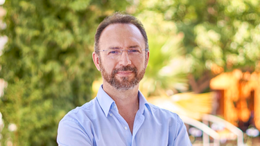 Manuel Guerrero analiza la violencia en dictadura: Su forma fundamental fue la tortura