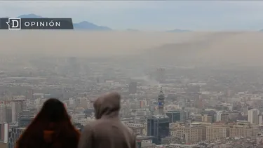 El Desconcierto | 19257 imagen de santiago desde el cerro san cristobal con smog.webp