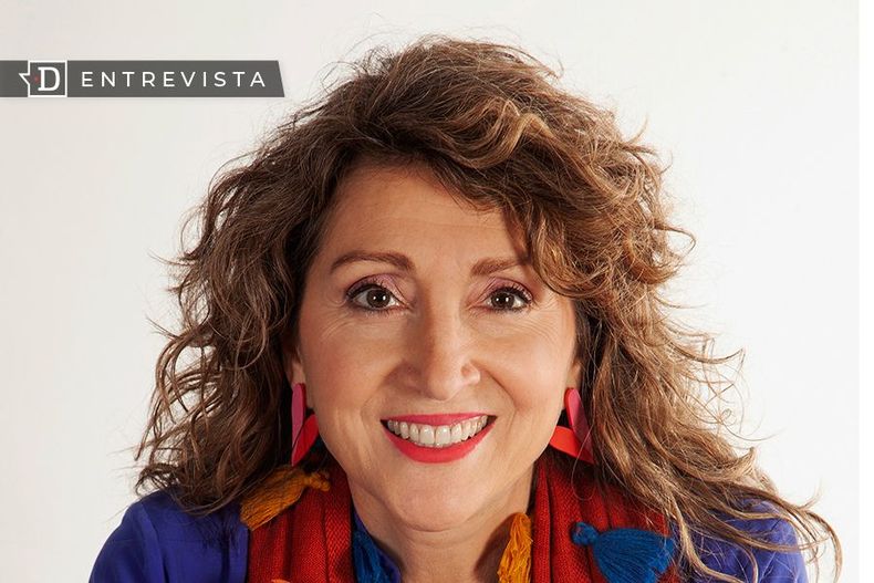 Vivian Lavin portada mascara 900 cedida.jpg