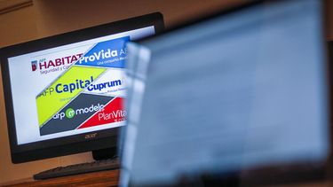 Crisis que se agudiza: Las AFPs son las marcas peor evaluadas por los chilenos según encuesta