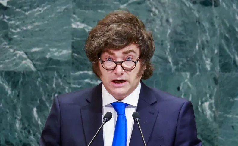 23578 milei asustado.webp