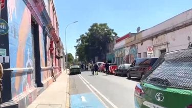 Corte de tránsito en Barrio Yungay por desalojo de casa tomada cerca de residencia de Boric