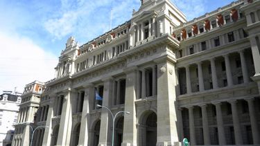 Escandaloso fallo de la Corte Suprema deja libre a violadores de derechos humanos en Argentina